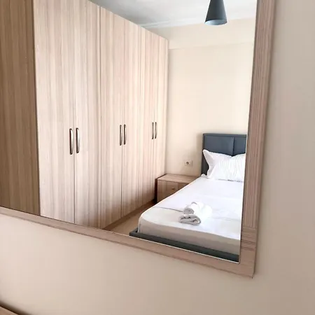 Appartement The Cozy Balcony Family Tirana