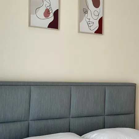 The Cozy Balcony Family Apartamento